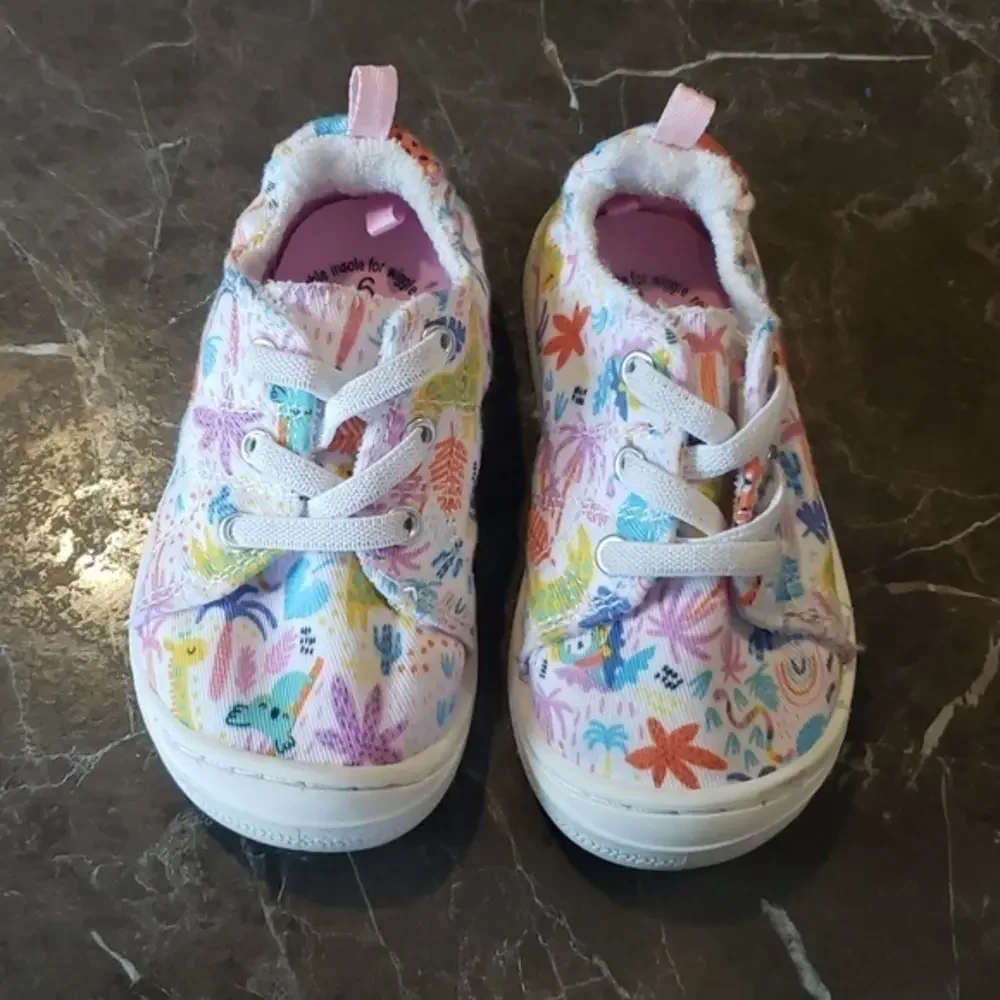 WONDER NATION, BABY GIRL BUMP TOE SHOES, MULTI-COLORED, SIZE 6‎